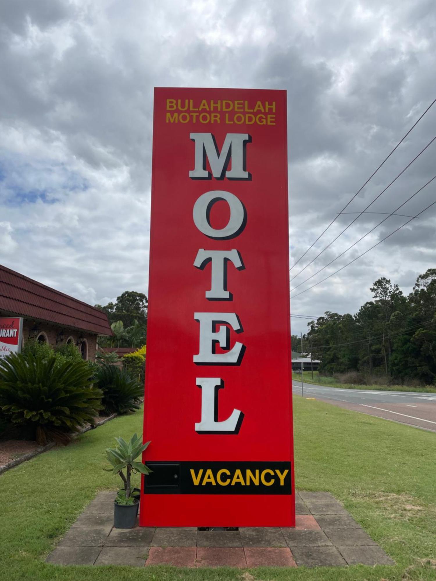 Bulahdelah Motor Lodge Luaran gambar