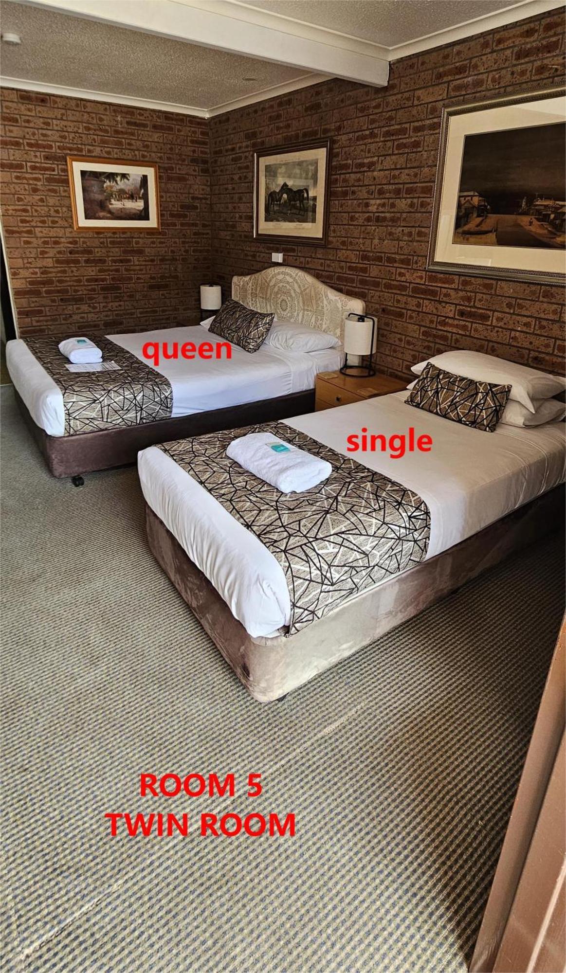 Bulahdelah Motor Lodge Bilik gambar