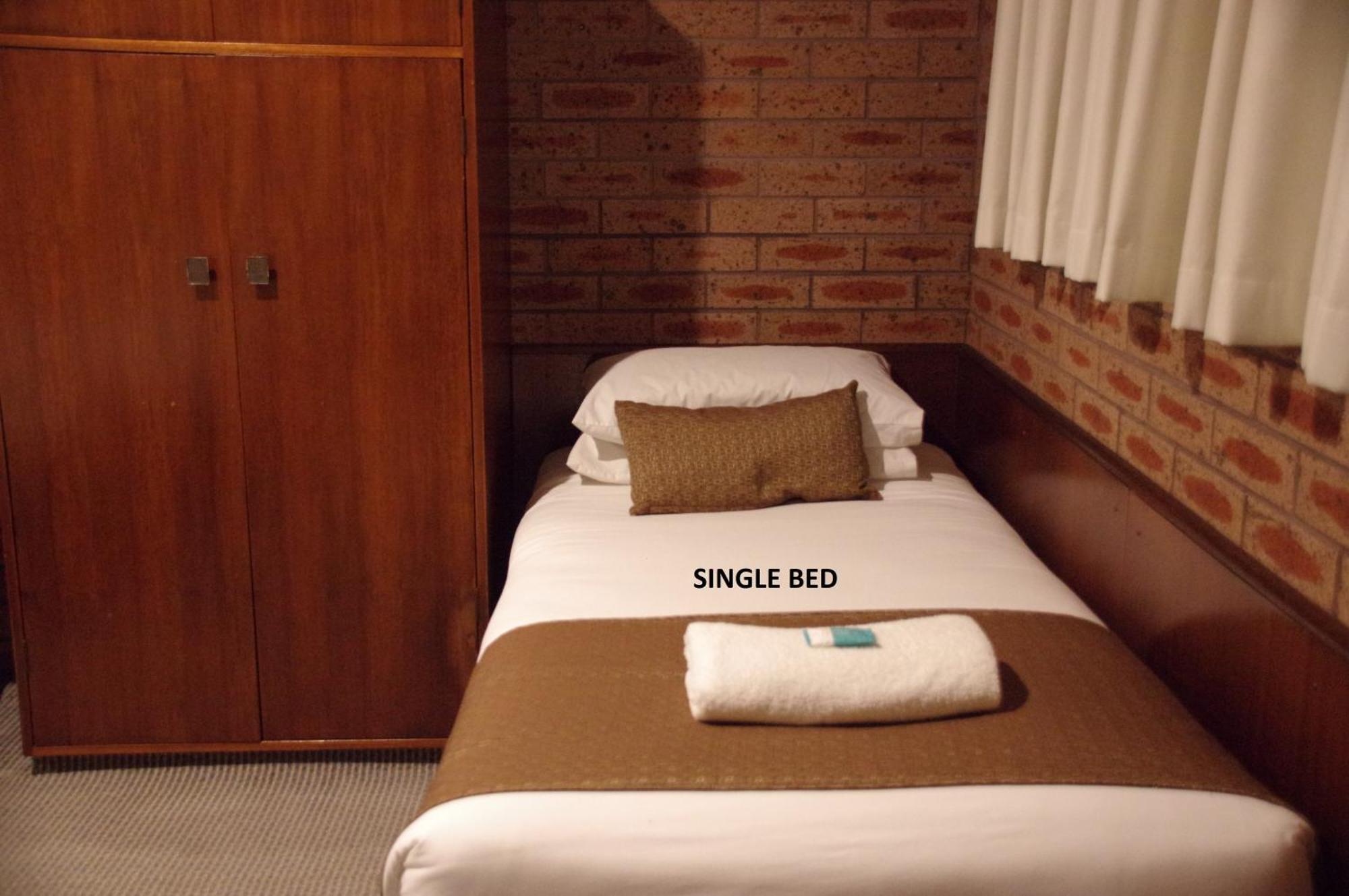 Bulahdelah Motor Lodge Bilik gambar